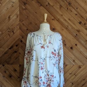 Lovestitch floral print long sleeve blouse
